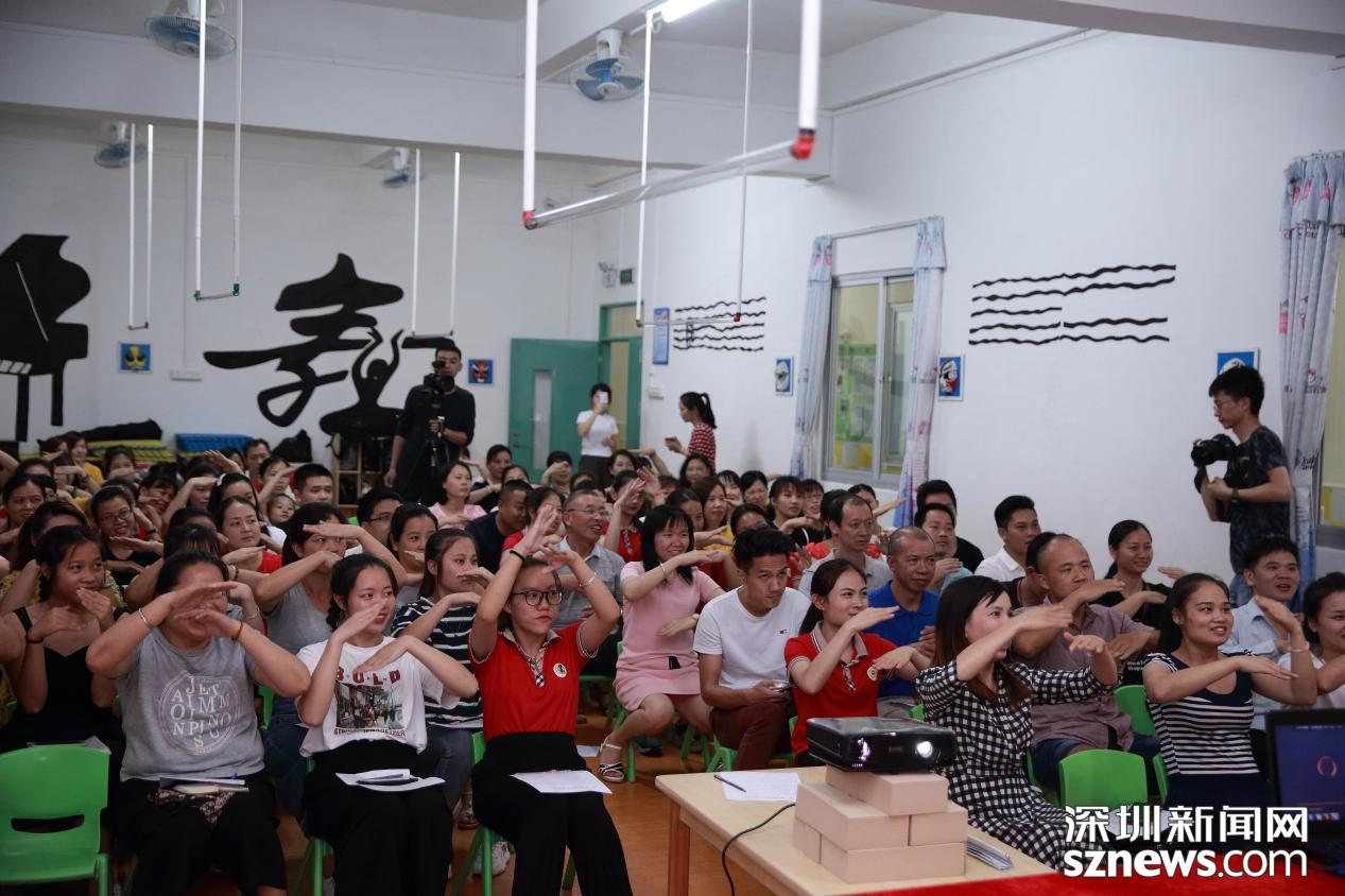 育兒講堂 : 彩田幼兒園 分享 學(xué)習(xí)“數(shù)學(xué)”和“語文”？